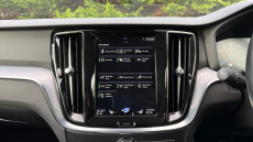 Volvo V60 2.0 D4 [190] Cross Country Plus 5dr AWD Auto Diesel Estate